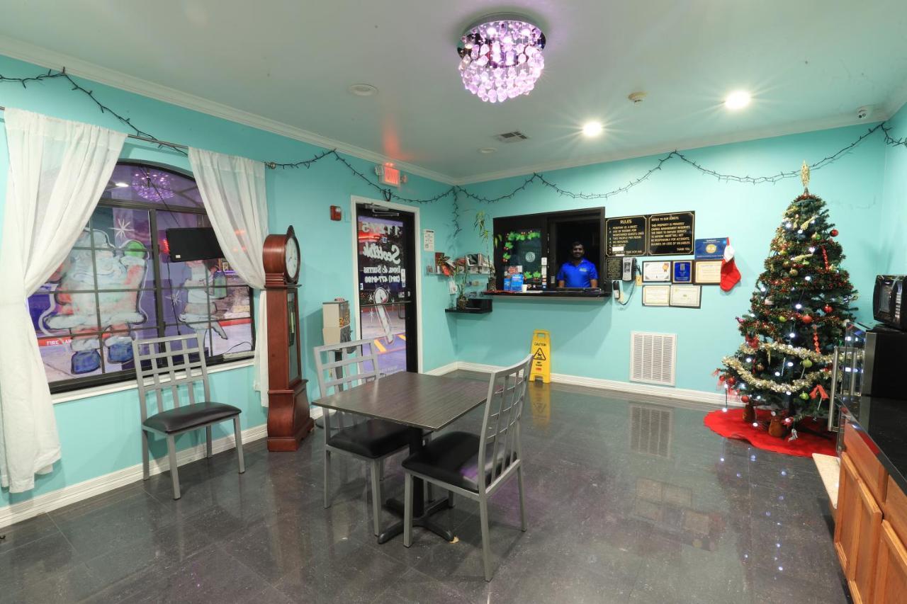 Scottish Inn And Suites Houston-Jones Road Dış mekan fotoğraf