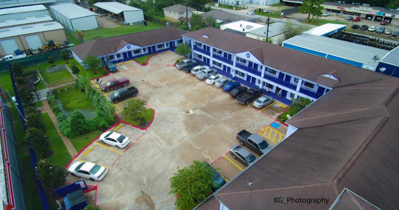 Scottish Inn And Suites Houston-Jones Road Dış mekan fotoğraf