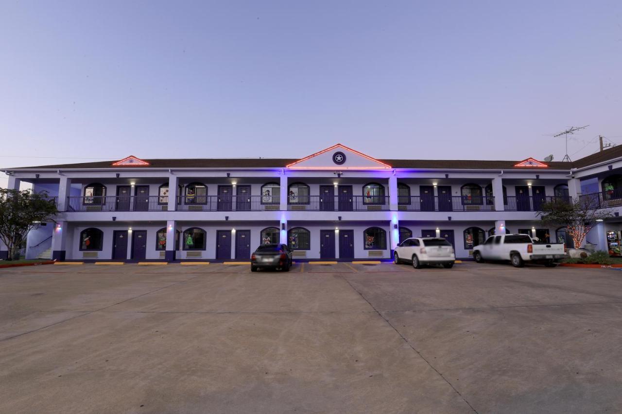 Scottish Inn And Suites Houston-Jones Road Dış mekan fotoğraf
